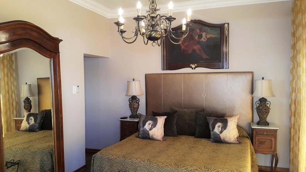 Villa Brocant Guest House Vryburg Екстер'єр фото